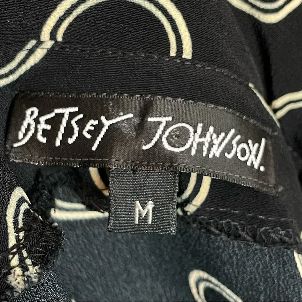 Betsey Johnson Cropped Blouse Black Circle Pattern Tie Front Rayon Size Medium - Picture 3 of 16